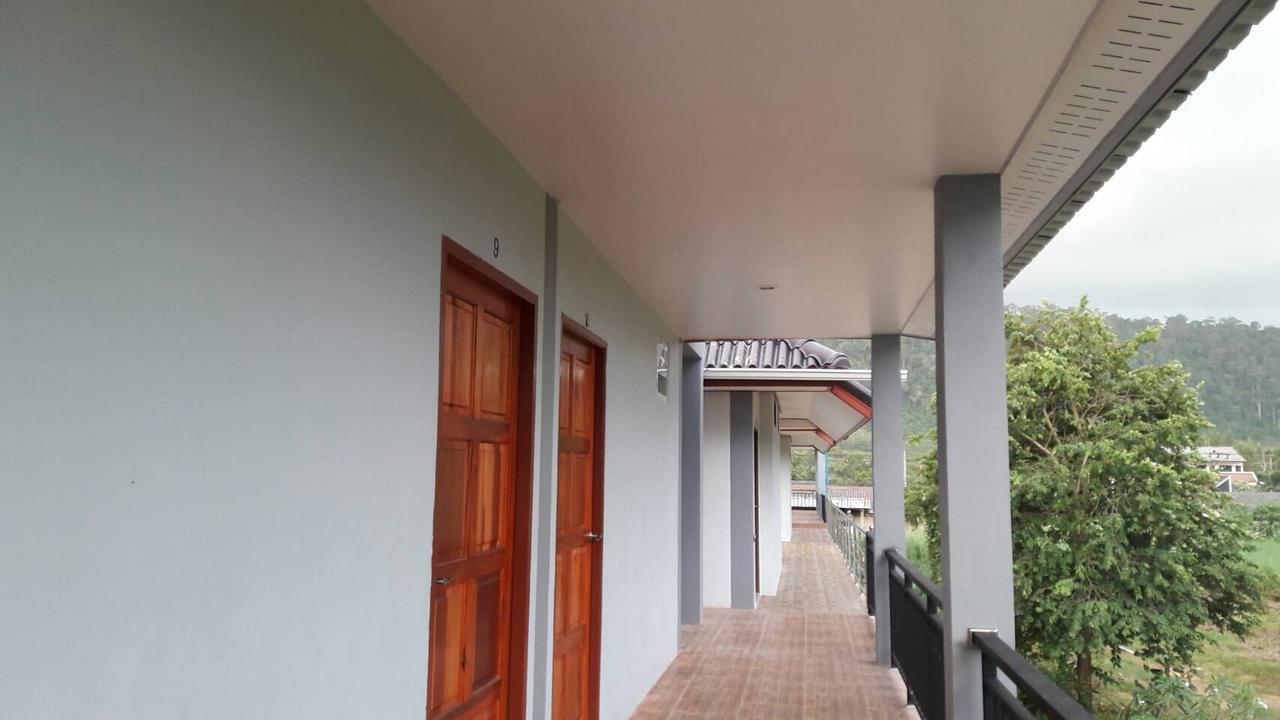 Tamarind Lanta Resort Ko Lanta Exterior foto