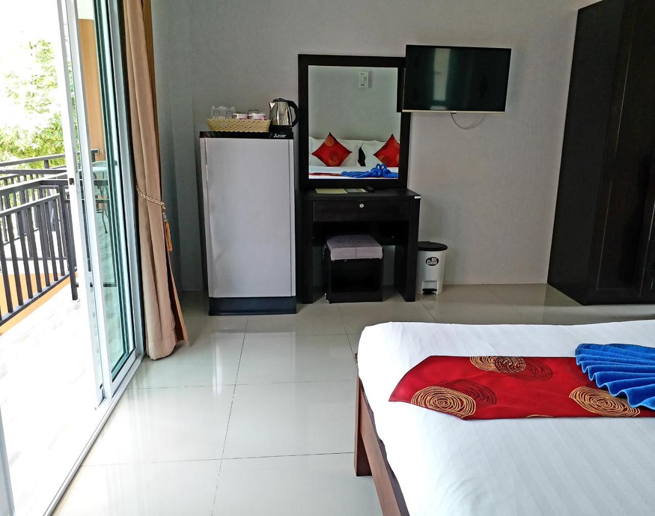 Tamarind Lanta Resort Ko Lanta Exterior foto