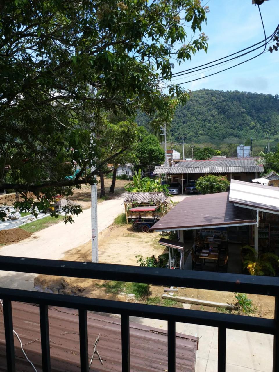 Tamarind Lanta Resort Ko Lanta Exterior foto